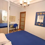 Victoires Louvre Apartment By B\'Your Home